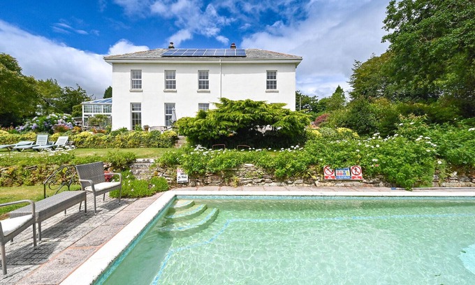 Lanreath Apartamento | Fowey de apartamentos con piscina al aire libre y jardines en histórico Palacete