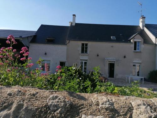 La Chapelle-Saint-Martin-en-Plaine Casa | Le gîte d' Alice