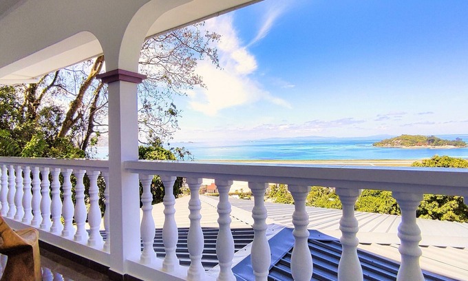 Mahe Island Apartamento | FRANGIPANI by Yellow Petals