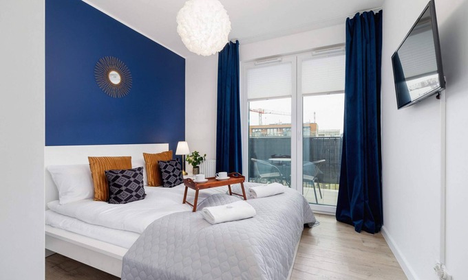 Lagiewniki Apartamento | Fredry 6H | Apartment with 2 Balconies | Cracow