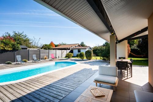 Biganos Villa | Frenchyhomes☆villapiscine☆8pers☆centrebassin