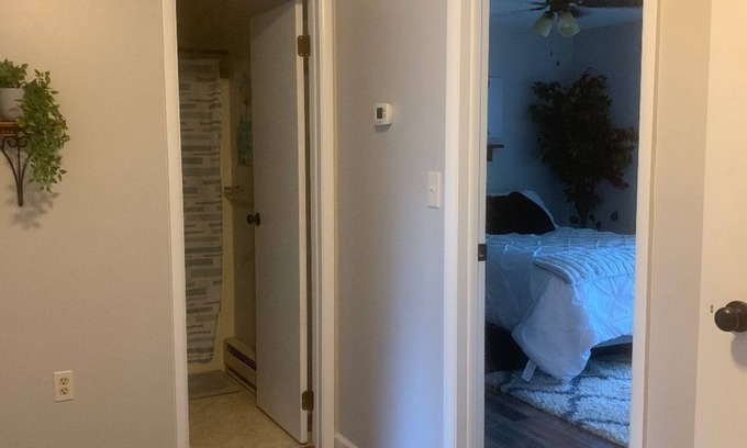 Carlisle Casa | friendly area, walking distance to town- great location !