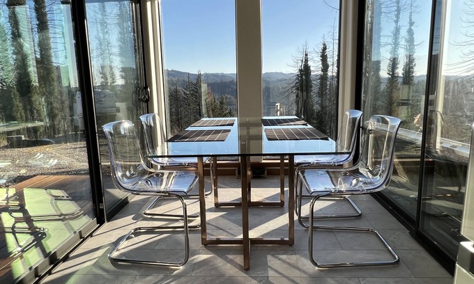 Boulder Creek Cabina | Fynix - Unique Container Home in Redwood Forests