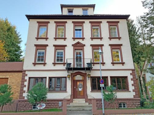 Bad Bergzabern Hotel | Gästehaus Luise