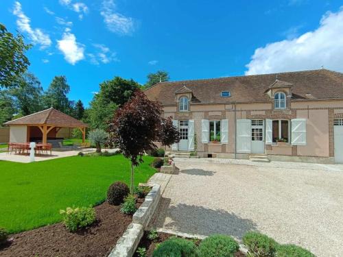 Les Essarts-les-Sezanne Casa | Gîte à côté