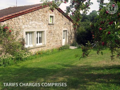 Saint-Didier-sur-Rochefort Casa | Gîte charmant avec cheminée, terrasse et borne de charge, à Saint-Didier-sur-Rochefort - FR-1-496-12