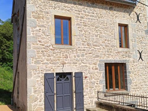 La Chabanne Casa | Gîte familial à Chaudagne, proche activités nature - FR-1-489-454