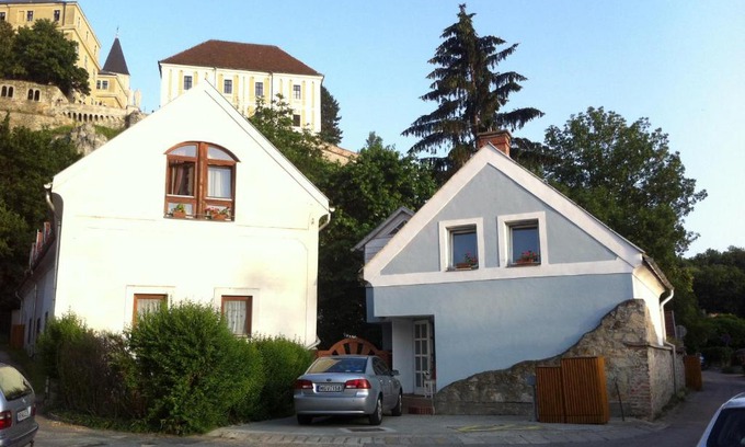 Veszprem Villa | Galeria Villa