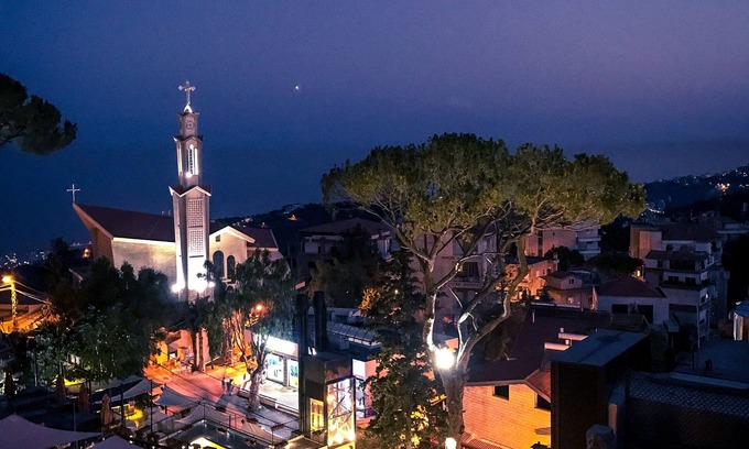 Broumana Hotel | Garden Hotel