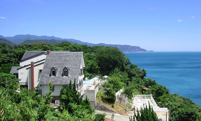 Shimoda Villa | Garden Villa Shirahama