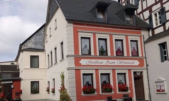 Enkirch Cabaña | Vrbo Property