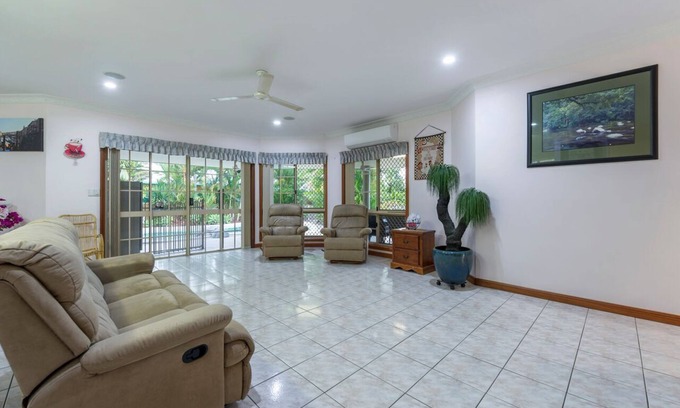 Mossman Casa | Gateway to Port Douglas Daintree