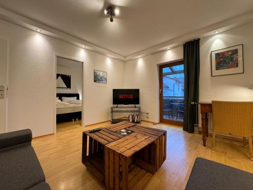 Alt-Knielingen Apartamento | Gemütliche 2-Zimmer-Wohnung by Rabe - Innenhof, Smart-TV, Netflix