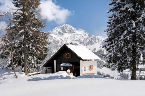 Sonnenalpe Nassfeld Chalet De Esquí | Gemütliche Skihütte an der Piste Ski-in & Ski-out