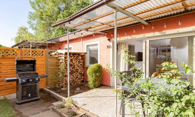 Joachimsthal Casa | Gemütliches Tinyhouse Bungalow mit Kamin & Sauna am See