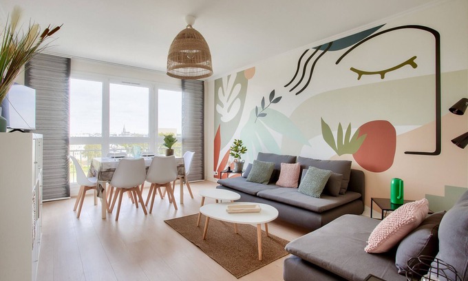 Ile de Nantes Palais des Congres Apartamento | Escapada a la isla de Nantes con vistas al Loira