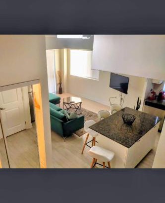 Woodbridge Apartamento | GGP Boutique Townhome