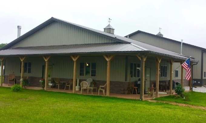 Chandlerville Cabina | Family Friendly Lodge, a 8 km del área de vida silvestre estatal Jim Edgar Panther Creek