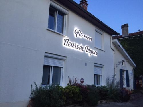 Colombe-le-Sec Apartamento | GITE FLEURS DE VIGNES