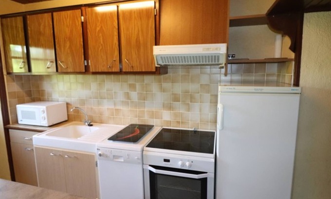 Leynhac Cabaña | Gite Leynhac, 3 bedrooms, 5 persons