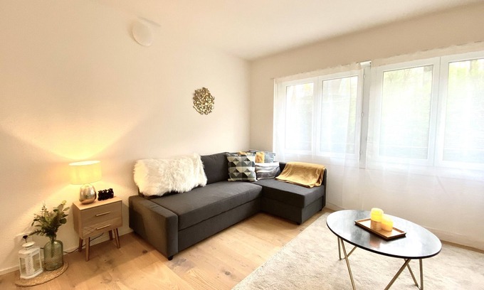 Liestal Complejo | GLAD Spot: Liestal | Central | Design | Netflix