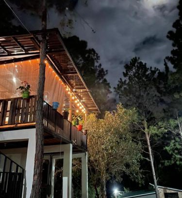 Valle de Angeles Chalet De Esquí | Glamping Anturios