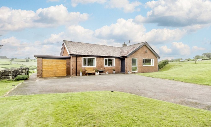 Bala Casa | Glan Donau - Tres Habitaciones Casa, Capacidad 5