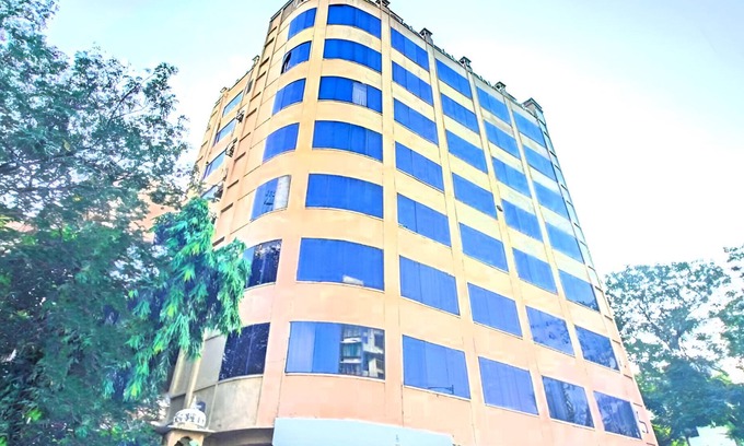 Mumbai Hotel | Glitz Hotel P Inn