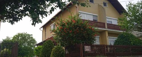 Sormas Casa | Globus Guesthouse, Vendégház