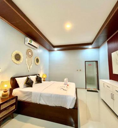 Sekotong Barat Hotel | Golden Beach Hotel Sekotong