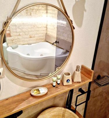 Rhodes Apartamento | Golden City Center Suites