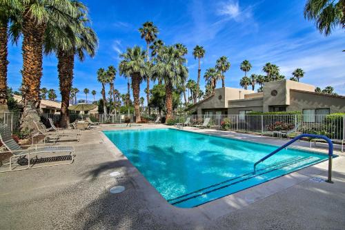 Palm Desert Apartamento | Golf Course View and Pool Access Palm Desert Condo