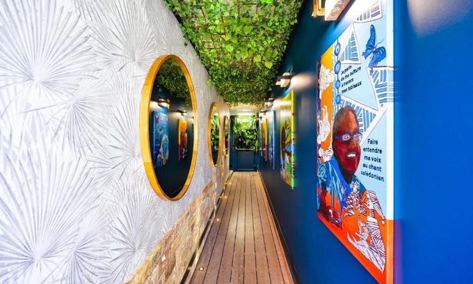 Noumea Hotel | Gondwana City Art