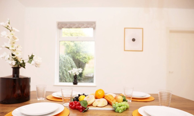 Swindon Casa | Good Monthly Discounts