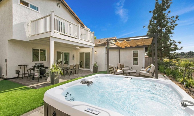 Vista Casa | Good Vibes Cottage - Carlsbad/Vista/San Diego/Beach/Legoland