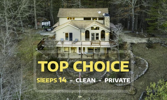 Mineral Bluff Chalet De Esquí | Gorgeous 6BR Cabin w/Spa, Firepit, Arcade& Mountain View