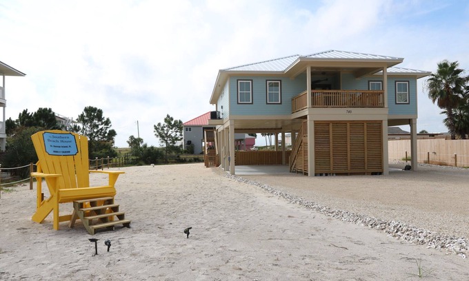 East End Casa | Preciosas vistas del Golfo! 4BR y 4BA, piscina privada y pasos hacia el Golfo ...