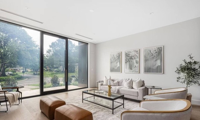 SouthPark Casa | Gorgeous Home in Charlotte #102