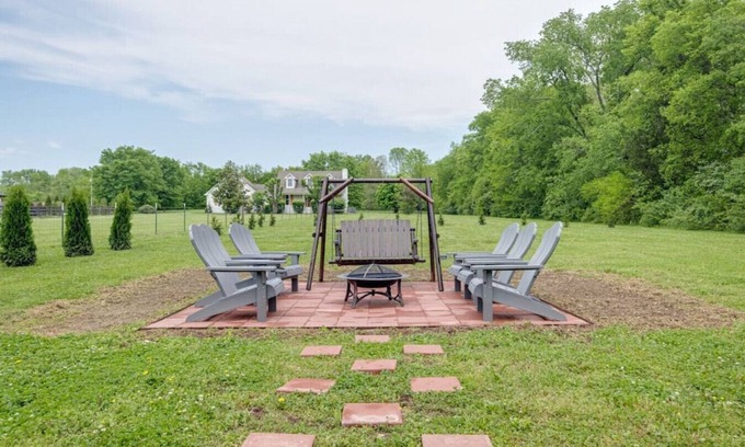 Hendersonville Casa | Gorgeous N. Nashville Home - New Listing Discount!