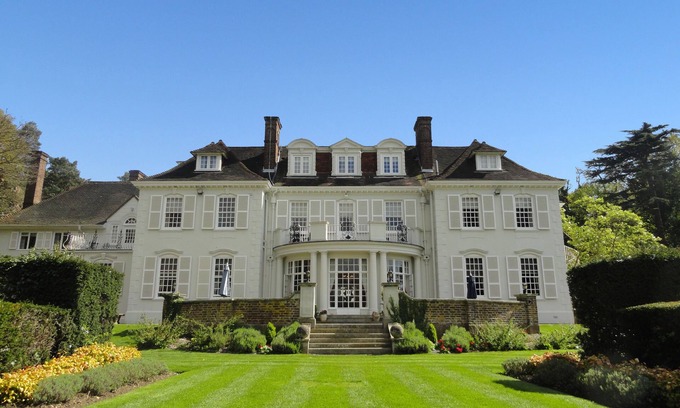 Woking Hotel | Gorse Hill