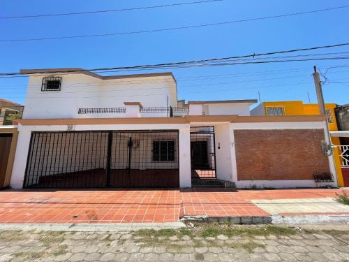 Lomas de Mazatlán Apartamento | Gran Casa lomas a 5 min de playa y malecón