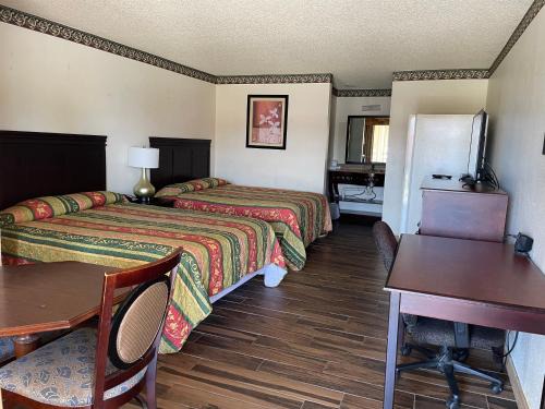Granbury Hotel | Granbury Inn and Suites