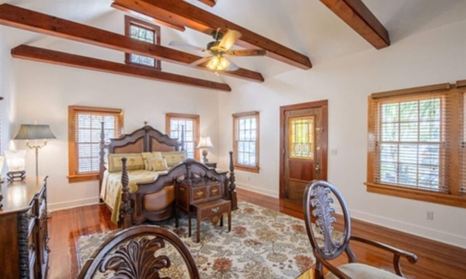 Stuart Apartamento | GRAND SUITE AT OLD COLORADO INN