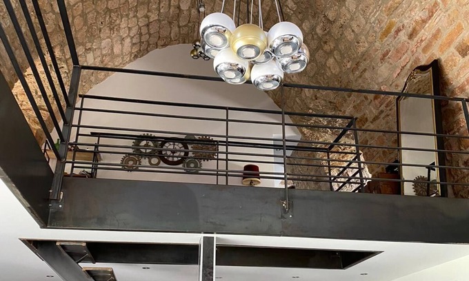 Saint-Affrique Casa | Grande Maison Voûtée en Pierre Avec Piscine