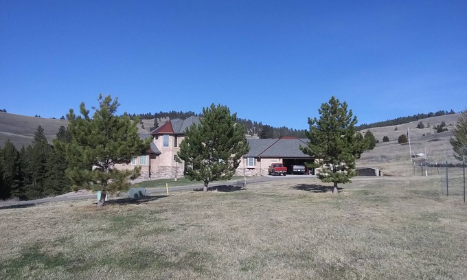 Missoula Casa | Grant Creek/Snow Bowl Copper Castle Minutes From Missoula