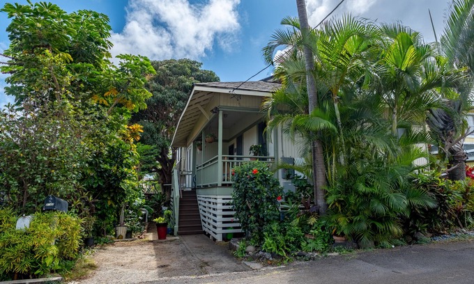 Wailuku Casa | Gratitude Bed and Breakfast BBWK2022/0001