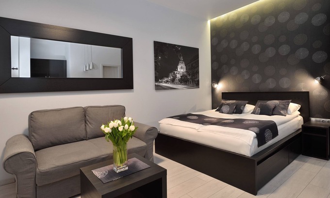 Terezvaros Apartamento | Gran apartamento con servicios de hotel.