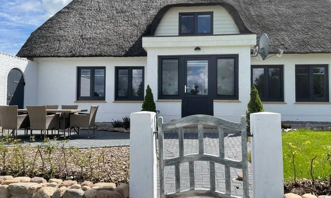 Brodersby Apartamento | Great vacation apartment "Burgerblick" on the upper floor with space for 2 people