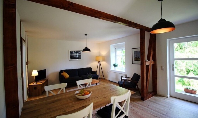 Stahlbrode Apartamento | Große Wohnung im Ferienhaus Makrele von 1877