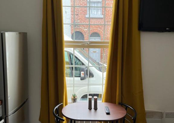 Warrington Apartamento | Ground Floor Two Bed Cairo Street